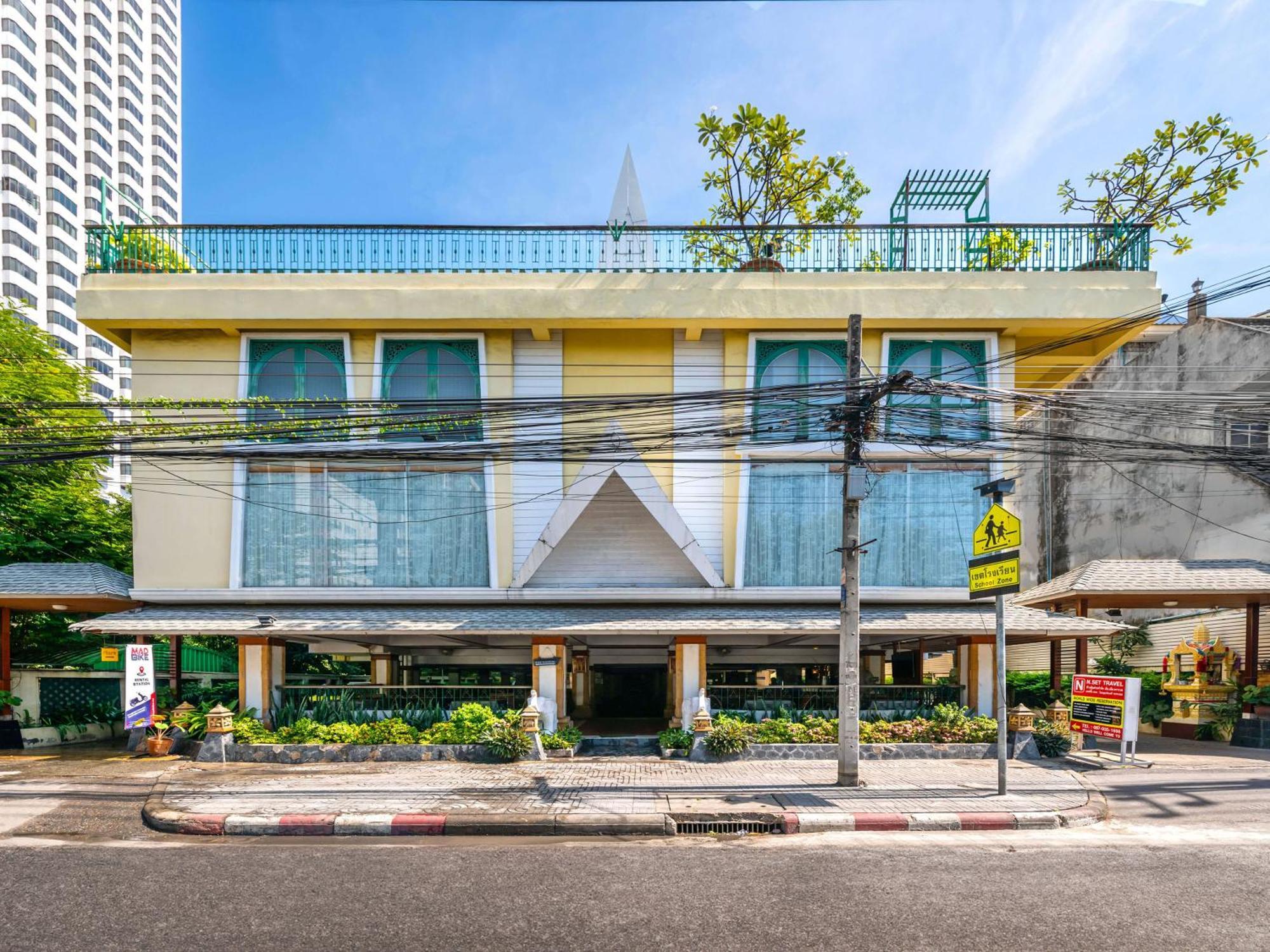 Royal Ivory Sukhumvit Nana Hotel Bangkok Luaran gambar