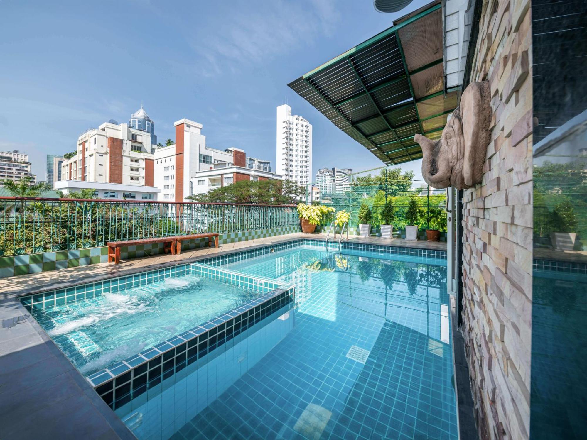 Royal Ivory Sukhumvit Nana Hotel Bangkok Luaran gambar